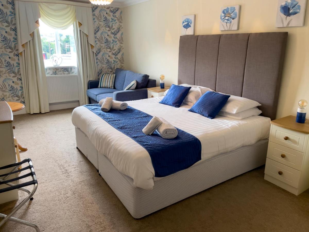 Llanina Arms Hotel Llanarth  Екстериор снимка